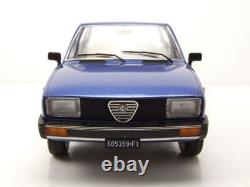 Alfa Romeo Alfetta Berline 2000L 1978 Blue Car Model 1:18 Mitica