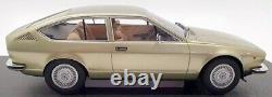 Alfa Romeo Alfetta GT Verte from 1975 in 1/18 scale by Cult Models CML083-1
