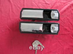 Alfa Romeo Montreal / Alfetta Gt Gtv Door Left + Right 105646103800/01