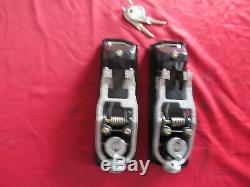 Alfa Romeo Montreal / Alfetta Gt Gtv Door Left + Right 105646103800/01