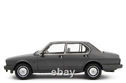 LAUDORACING-MODELS 118 Alfetta 2.0i Quadrifoglio Oro 1983-84 LM171B