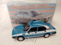 Laudoracing Alfa Romeo Alfetta 2.0 Highway Patrol 1978 1/18 LM154B-PO