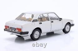 New MITICA ALFA ROMEO ALFETTA 2000L 1978 118 Model Car SILVER 200013 KidBX