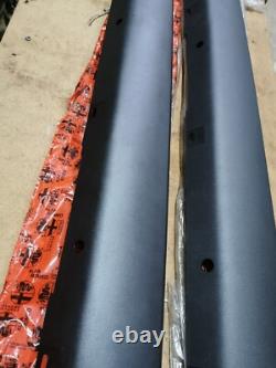 Pair of Original Threshold Mini Skirts for Alfa Romeo Alfetta Gray New