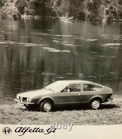 Rare 1977 ALFA ROMEO ALFETTA BERLINA & GT & 2000 SPIDER VELOCE Press Kit