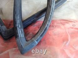 Rear window windshield seal for Alfa Romeo Alfetta 60728041 OEM