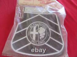 Alfa Romeo Alfetta 1750 2000 Bavette 2 Pièce Neuf / NOS