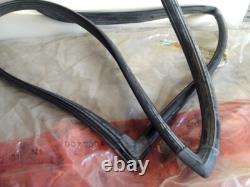 Joint de vitre arrière pare-brise pour Alfa Romeo Alfetta 60728041 OEM