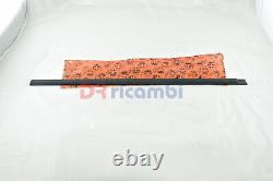 Moulure Latéral Porte avant Gauche Alfetta 2000 ALFA ROMEO 60719572
