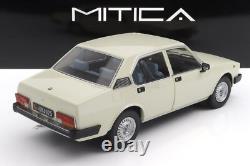 Mythique 1/18 Alfa Romeo Alfetta Berline 2000l 1978 Modèle Statique Diecast