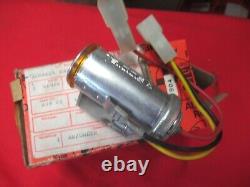 Original Alfa Romeo Alfetta Type 116 Version Allume-Cigare 11650650370000