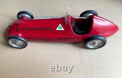 Rarissime Jouet Promotionnel échelle 1/10ème d'ALFA ROMÉO Alfetta 159 de 1951