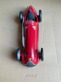 Rarissime Jouet Promotionnel échelle 1/10ème d'ALFA ROMÉO Alfetta 159 de 1951